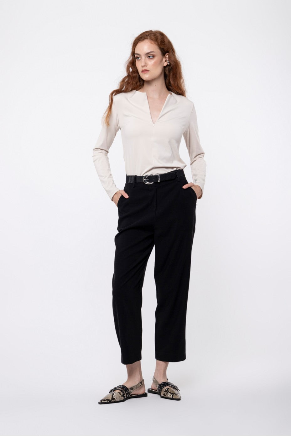 CROP PANTS WITH ELASTIC WAISTBAND BLACK
