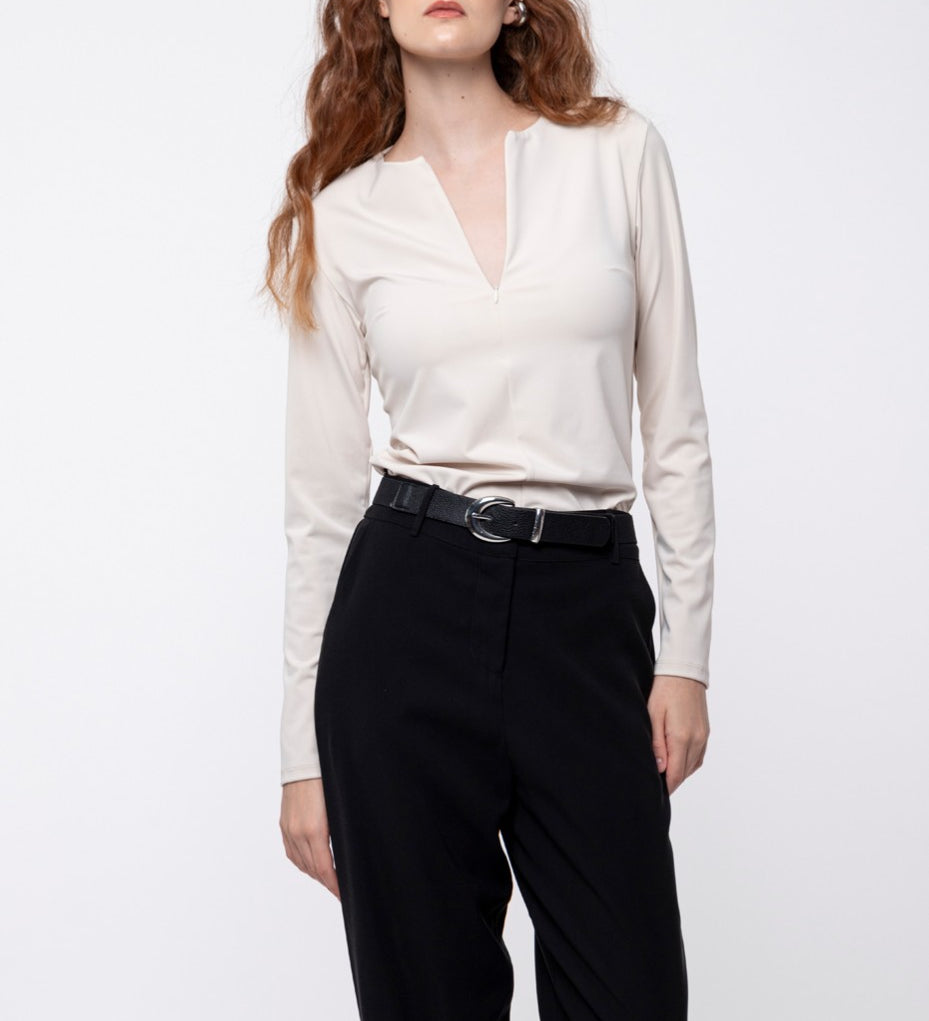 54-04-005_-BLACK_2_-929x1394.jpg